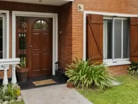 Casa en Venta en Barrio Bello Horizonte, USD 248.000