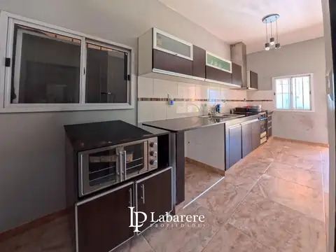 Depto Tipo Casa en Venta con 2 cocheras