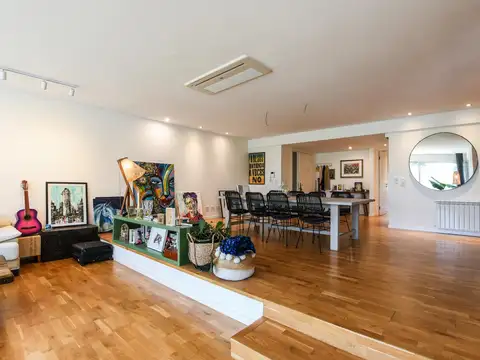 Departamento en Venta con 2 cocheras