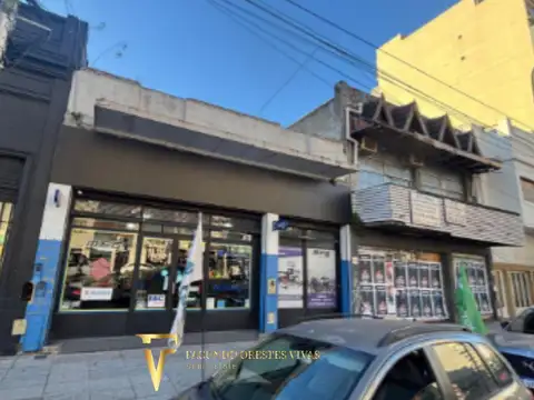 Avenida Rivadavia 10700