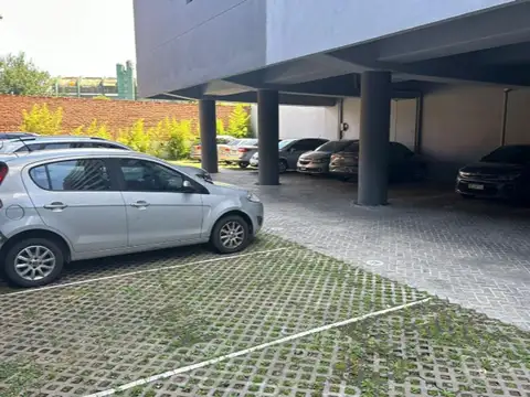 VENTA COCHERA FIJA CABALLITO