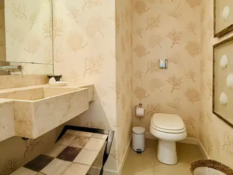 Departamento de 3 suites con vestidor más dependencia en Silente