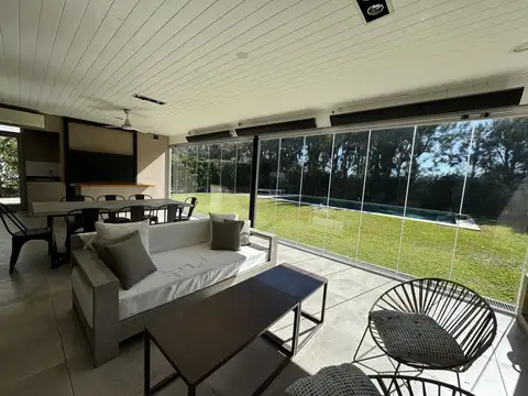  Venta Casa en Los Sauces Nordelta