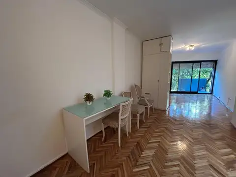 Jéronimo Salguero 2300, Piso 3