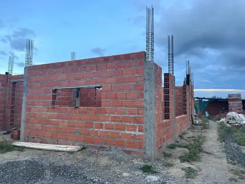 La Verbena. Zona Aeropuerto Calle 17. Lote 100