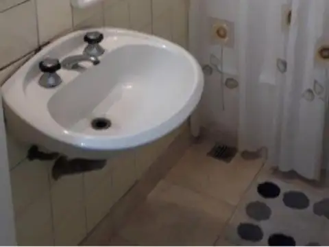 Lavalle 1700, Piso 6