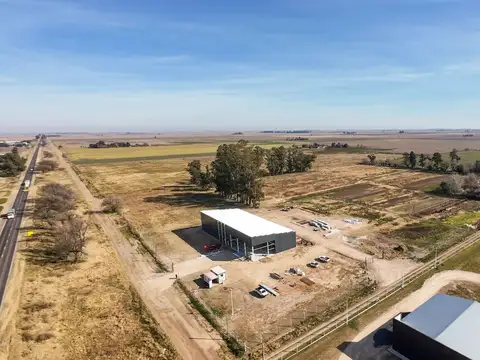 Se vende lote de 3.360 m2 s/Ruta Nac. 33, VT.