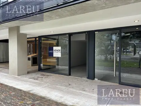 Local - 46 Plaza, Agora Uno - Pilar