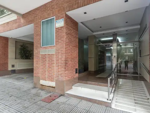 VENTA Monoambiente. Balcón. Contrafrente. EXCELENTE ESTADO. San Cristóbal