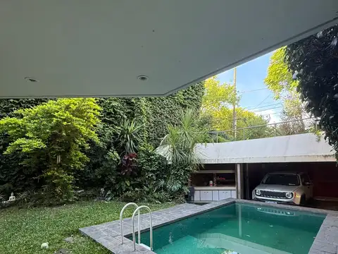 Local en Venta 52 años