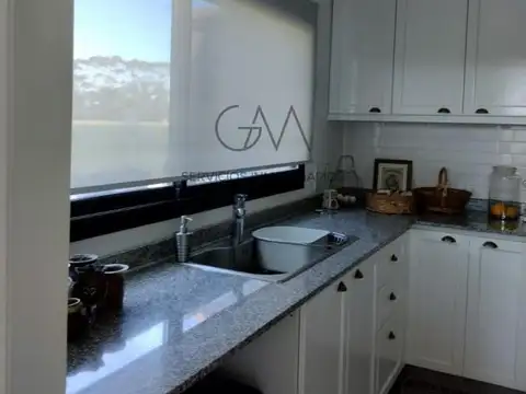 Jorge Newbery 5005, Mar Del Plata, Buenos Aires, Argentina.