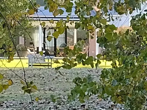 Casa en Alquiler Temporal con 2 cocheras