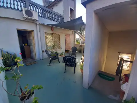 Depto Tipo Casa en Venta de 4 ambientes