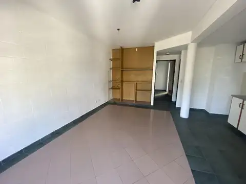 Departamento en Alquiler en Tolosa, $ 480.000