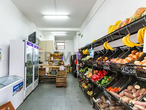 Venta local comerial forest al 600, chacarita