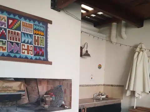 Casa EN CANTEGRILL INMEJORABLE UBICACION