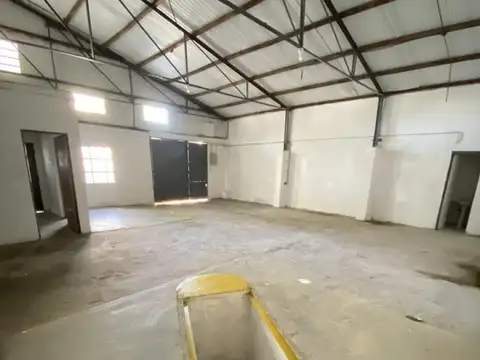 Galpon en Venta 19,09  mts Fondo