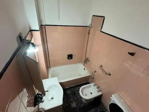 Departamento en Alquiler en Villa Sarmiento, $ 900.000