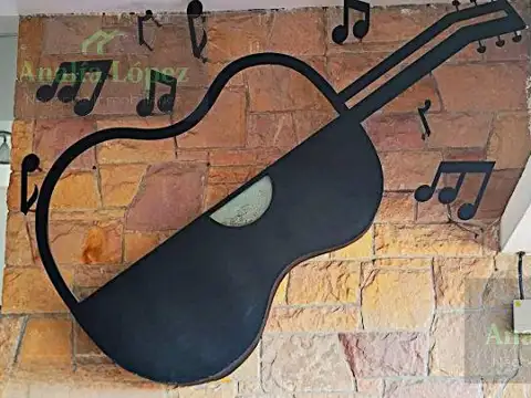Local en Alquiler 50 años