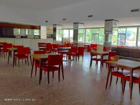 Importante Local en  Alquiler