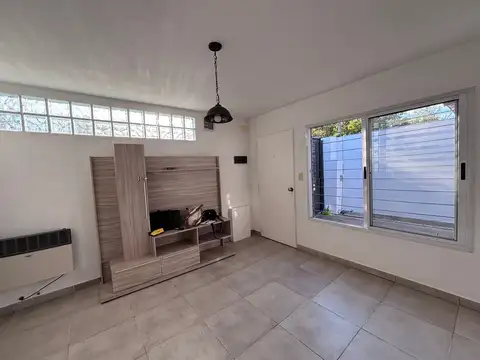 Depto Tipo Casa en Venta en Ituzaingó, USD 69.000