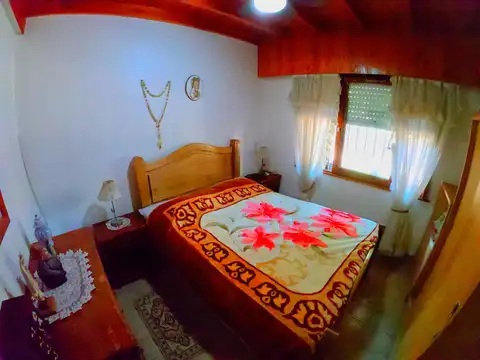 Casa en Venta con 4 cocheras