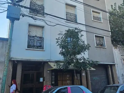 San Jose 1700, Piso 3