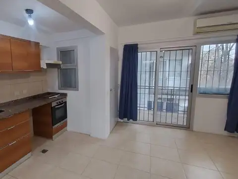 Departamento en Esc.-Centro