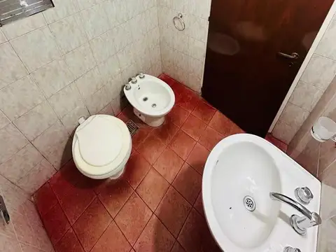 Depto Tipo Casa en Venta con 1 cocheras