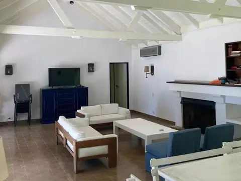 Casa en Venta en Belen De Escobar, USD 1.160.000
