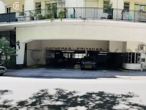 Cochera en venta