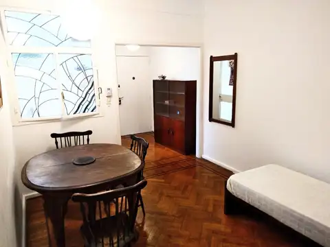 Hermoso departamento 3 ambientes en alquiler en Tribunales estilo art deco