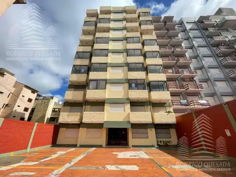 COSTANERA 1832