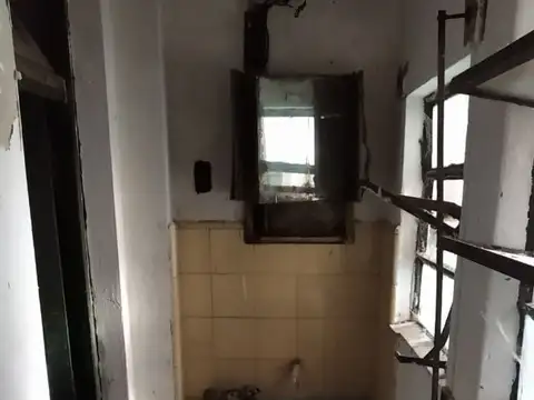 Depto Tipo Casa en Venta al Este