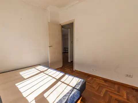 Venta PH 3 amb. con balcón y parrilla Chauvín