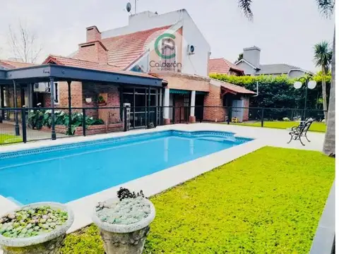Casa en Venta de 4 dormitorios