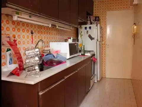 Avenida Directorio 900
