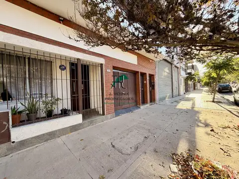 Depto Tipo Casa en Venta 28 años