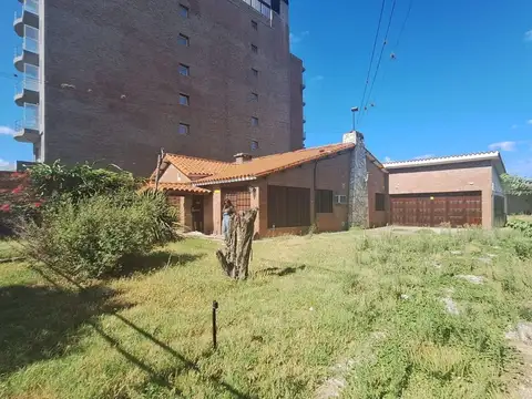 CASA A REFACCIONAR EN SAN LORENZO