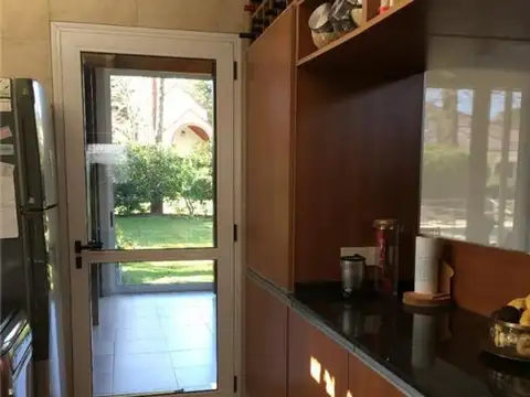 Casa 5 ambientes con 5 baños