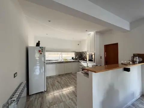 Casa en Alquiler de 4 dormitorios