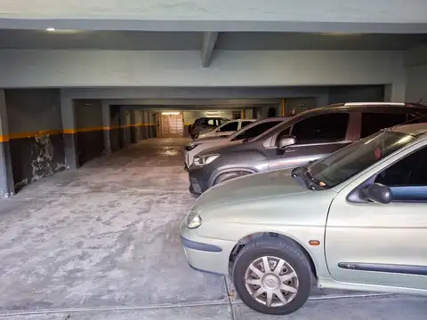 Cochera descub en Venta V. Devoto ideal inversión