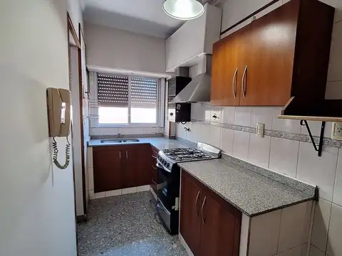 Ramón Cabrero 3300