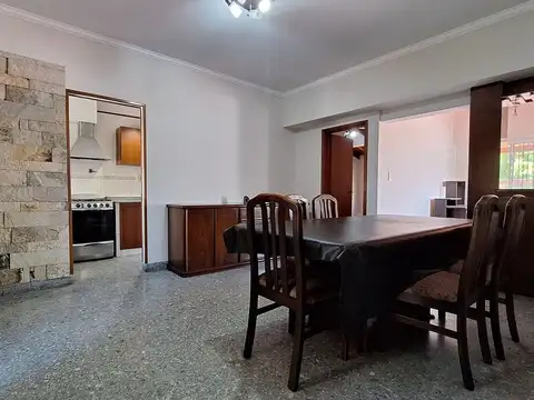 Depto Tipo Casa en Venta de 3 ambientes