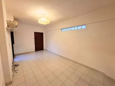 Mario Bravo 700