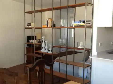 Marcelo Torcuato De Alvear 600