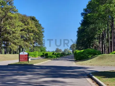 Terreno en Venta en Los Pinares Country Club, USD 25.000