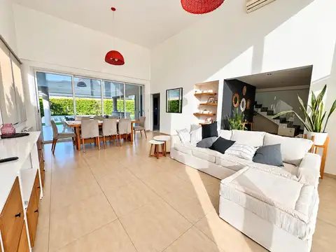 Casa en Alquiler Temporal en Weston, USD 5.500
