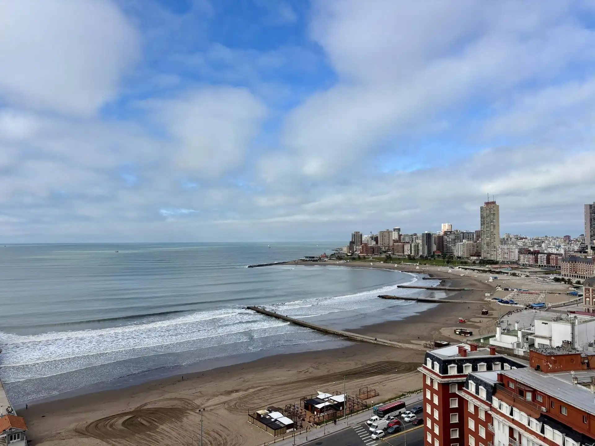 Departamento de 1 ambiente desplazado con vista panorámica al mar