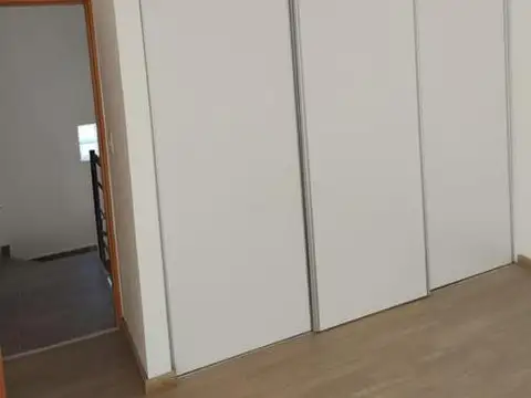 Duplex dos dormitorios GENOVA 1300